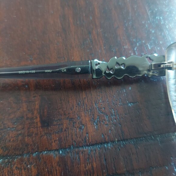Vera Wang Sunglasses